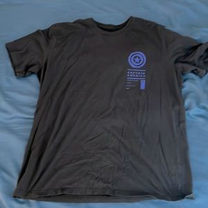 Under Armour Captain America Men’s XL T-Shirt